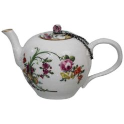 Porcelain Teapot- 18th century- styylish