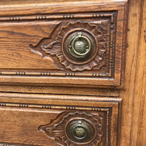 18th century Baroque Cabinet Aachen (Germany)- closeup drawers- styylish