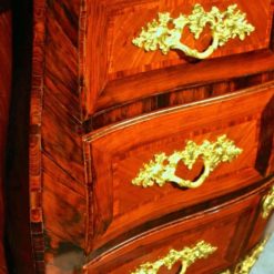 Louis XV Chest of Drawers- closeup drawers- styylish