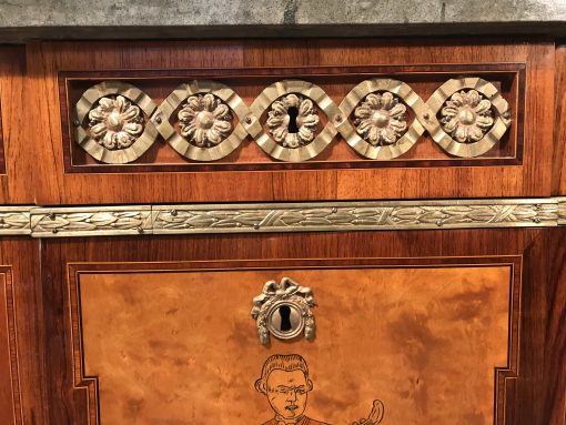 Gustavian Commode Sweden- closeup drawers- styylish