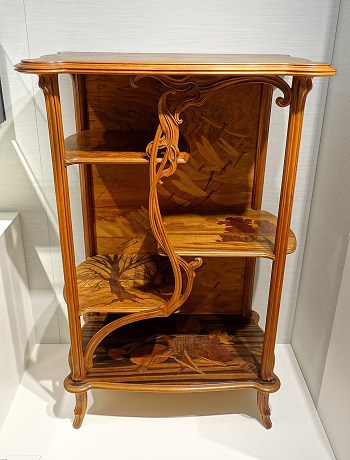 Art Nouveau - Shelf Furniture By Emile Galle