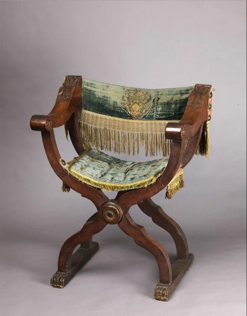 Chairs - Hip-Joint Dantesca Armchair