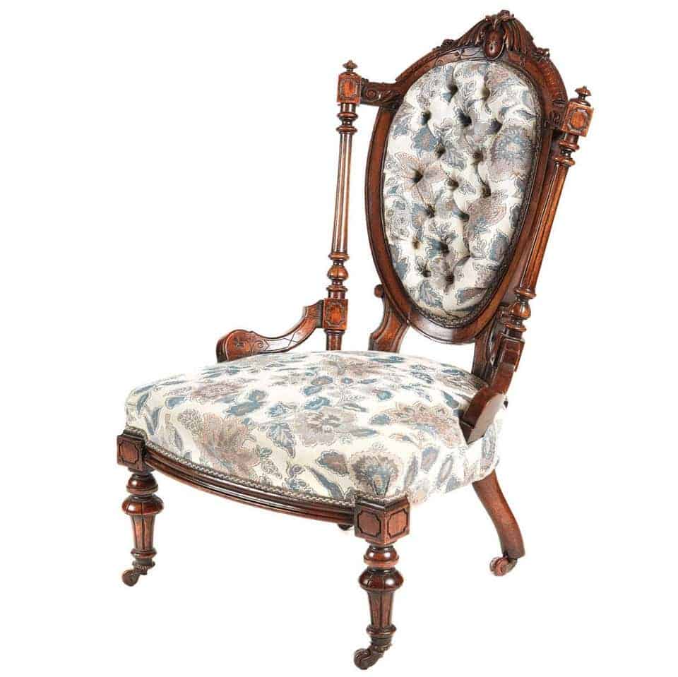 Furniture Legs Style - Victorian period walnut ladies chair