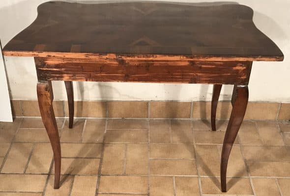 Pair of Console Tables, Italy 18th century, Walnut -styylish