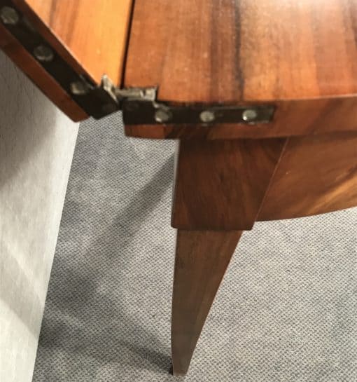 Biedermeier console table- detail- styylish