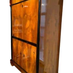 One-Doored Biedermeier Armoire, Walnut and Ash Veneer, Austria, circa 1820