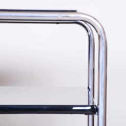 Bauhaus Desk- closeup frame- styylish