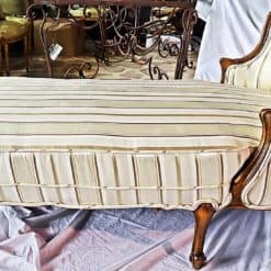 Chaise longue- view from the side- styylish