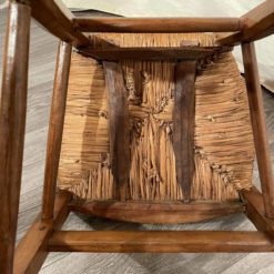 Rustic chairs- view of the bottom of the seat- styylish