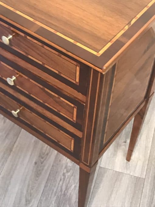 Small antique Dresser- view of the right corner- Styylish