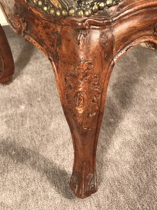 Baroque Armchair- details of leg- Styylish
