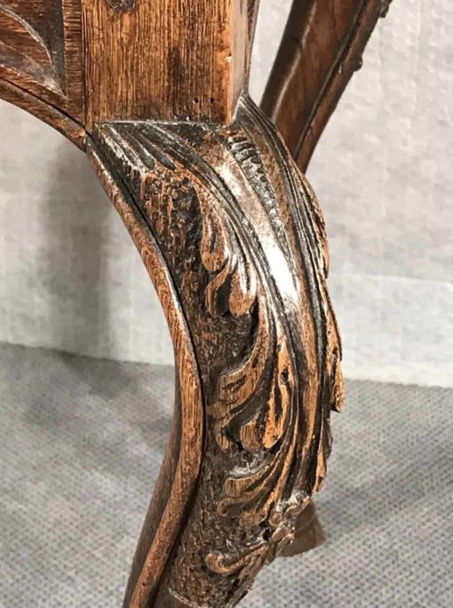 Baroque Table- detail of one leg- Styylish