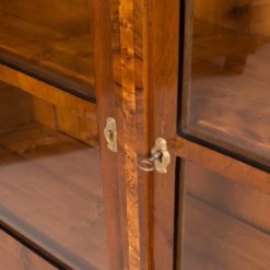 Biedermeier walnut display cabinet walnut , marquetry details - Styylish