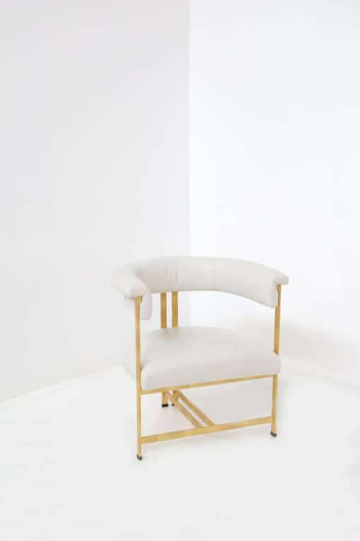 Italian Design Armchair- Caigo leather view from the corner- Styylish
