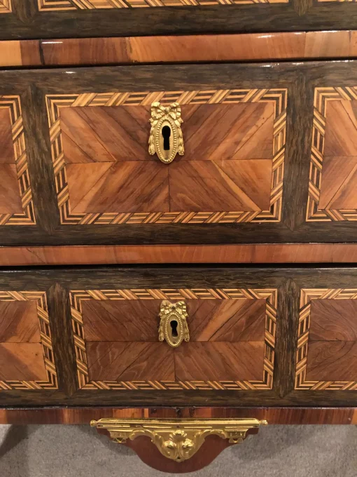French Transition Chest of Drawers- escutcheon detail- Styylish