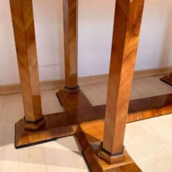 Neoclassical Biedermeier Desk - Wood Grain Close-Up on Legs - Styylish