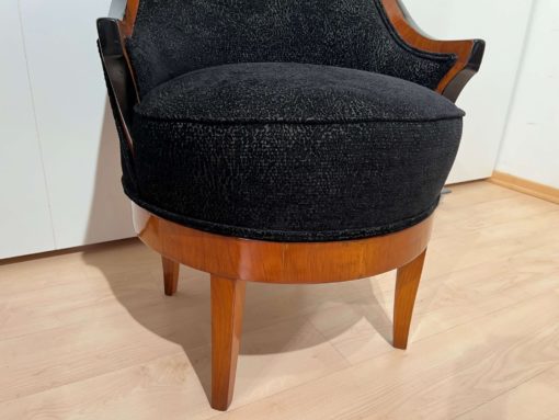 Biedermeier Swivel Chair- cushion detail- Styylish