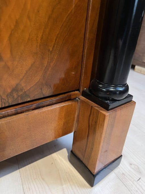 Neoclassical Biedermeier Half-Cabinet - Foot Detail - Styylish