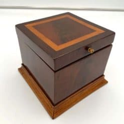 Cubic Biedermeier Box - Side Angle - Styylish