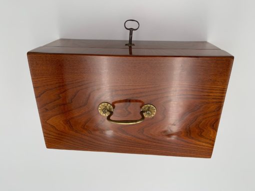 Biedermeier Box with Original Handle - Top Detail - Styylish