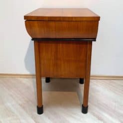 Small Biedermeier Wash Cabinet - Side with Closed Top - Styylish