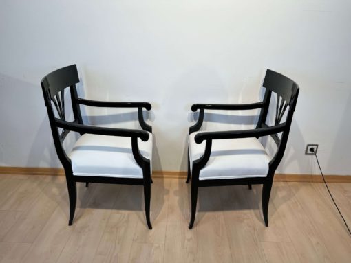 Neoclassical Biedermeier Armchair - Facing Each Other - Styylish