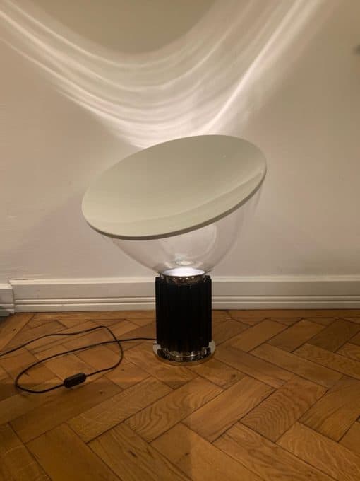 Design Lamp Taccia byt Flos- with shade aligned- Styylish