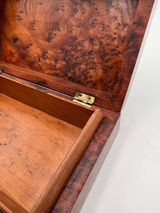 Neoclassical Biedermeier Box - Hinge Detail - Styylish