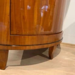 Large Biedermeier Corner Cabinet - Feet Detail - Styylish