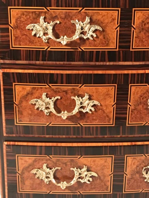 Baroque Chest of Drawers Switzerland- detail of the left front- Styylish