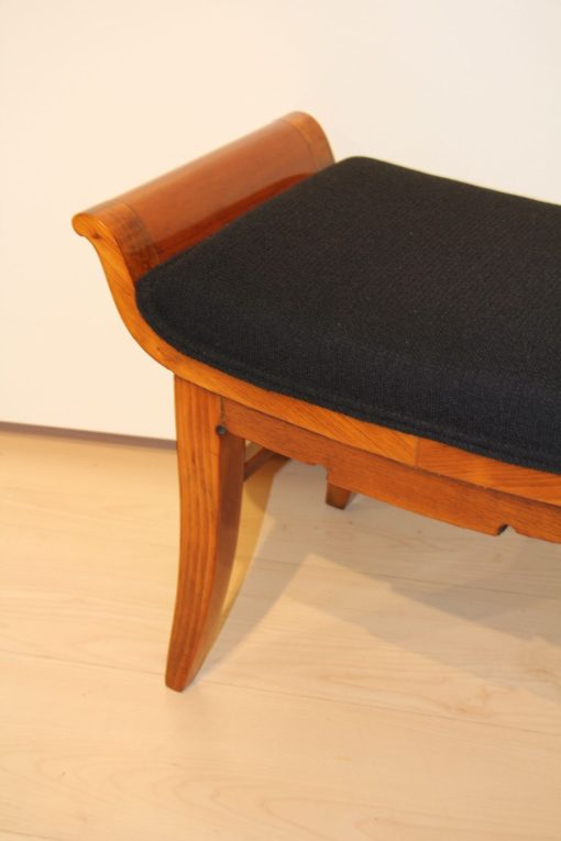 Small Biedermeier Stool - Side Detail - Styylish