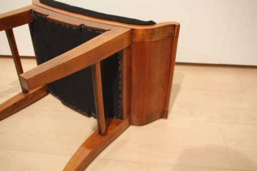 Small Biedermeier Stool - Bottom Edge Detail - Styylish