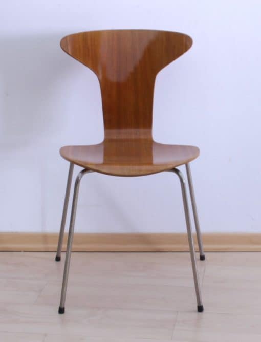 Pair of 3105 Mosquito Chairs - Front - Styylish