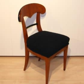 Biedermeier Shovel Chair, Cherry Veneer, South Germany circa 1820