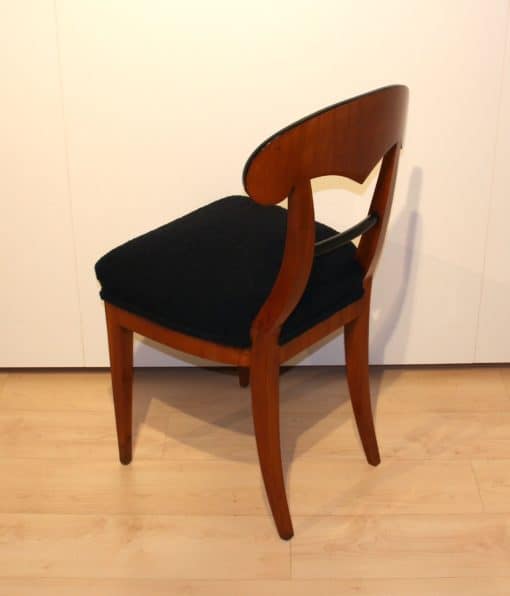 Biedermeier Shovel Chair - Side - Styylish