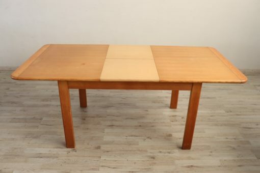 Swedish Design Extendable Dining Table - Extended with Plate - Styylish