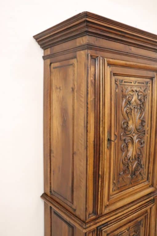 Antique Italian Cabinet - Corner Detail - Styylish