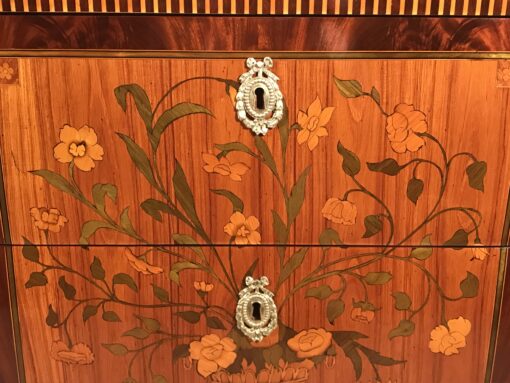 Louis XV Transition Style Dresser - Keyhole Detail - Styylish