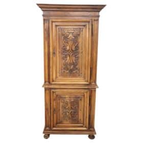 19th Century Antique Italian Cabinet in Solid Carved Walnut