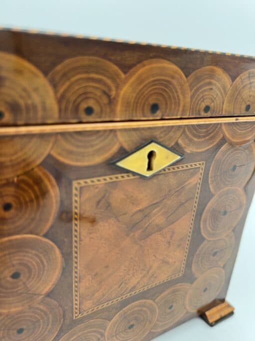 Cubic Walnut Biedermeier Box - Key Detail - Styylish