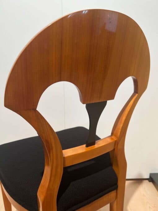 Seven Biedermeier Chairs - Backrest Detail - Styylish