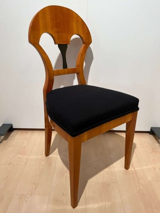 Seven Biedermeier Chairs - Front - Styylish