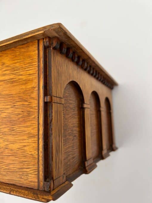 Decorative Neoclassical Box - Oak Detail - Styylish