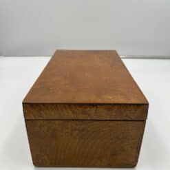 Neoclassical Ash Box - Side Edge - Styylish