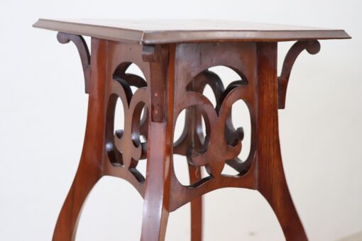 20th Century Wooden Pedestal - Wood Detail - Styylish