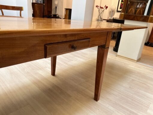Neoclassical Expandable Dining Table - Drawer Exterior - Styylish