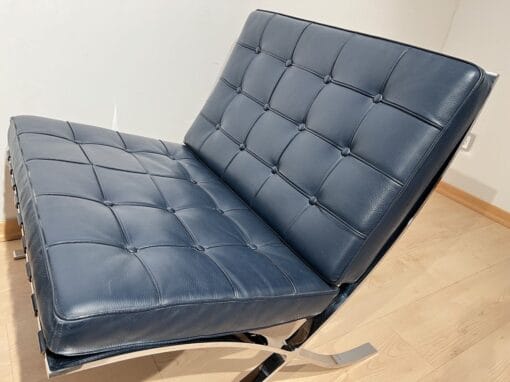 Barcelona Lounge chairs- view of the upholstery one chair 2 - Styylish