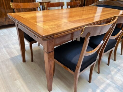 Neoclassical Expandable Dining Table - With Chairs Edge Detail - Styylish