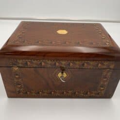 Historicism Jewelry Box - Full - Styylish