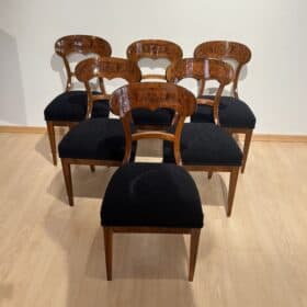 Set of Six Biedermeier Shovel Chairs, Walnut, Roots Veneer, South Germany, 1840s